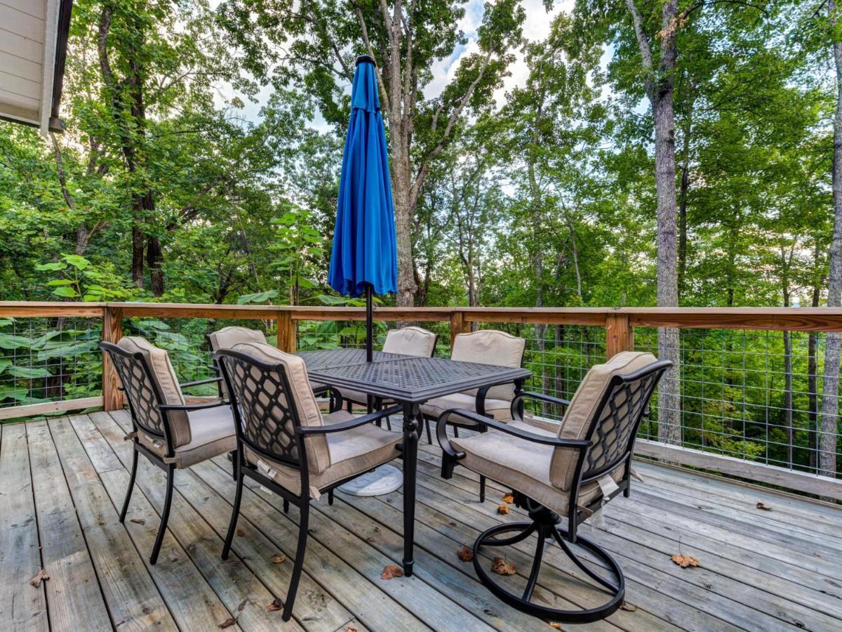 Bear View Chalet, 3 Bedroom, Pool, Pets, Arcades, Wifi, Hot Tub, Sleeps 12 Gatlinburg Buitenkant foto